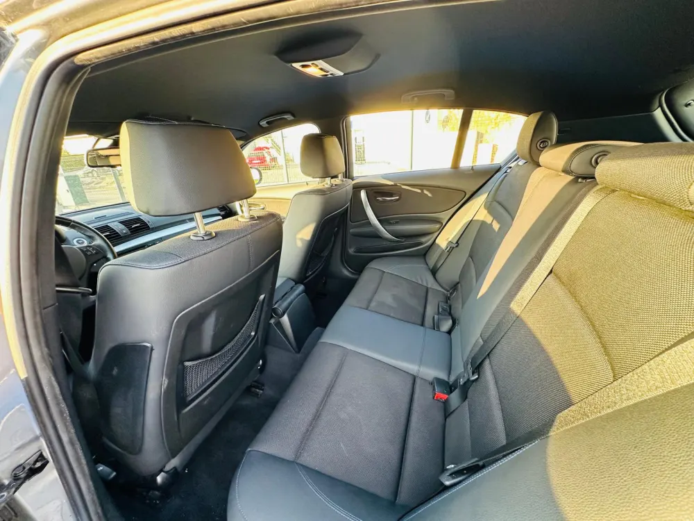 BMW 120 120d pack m 11