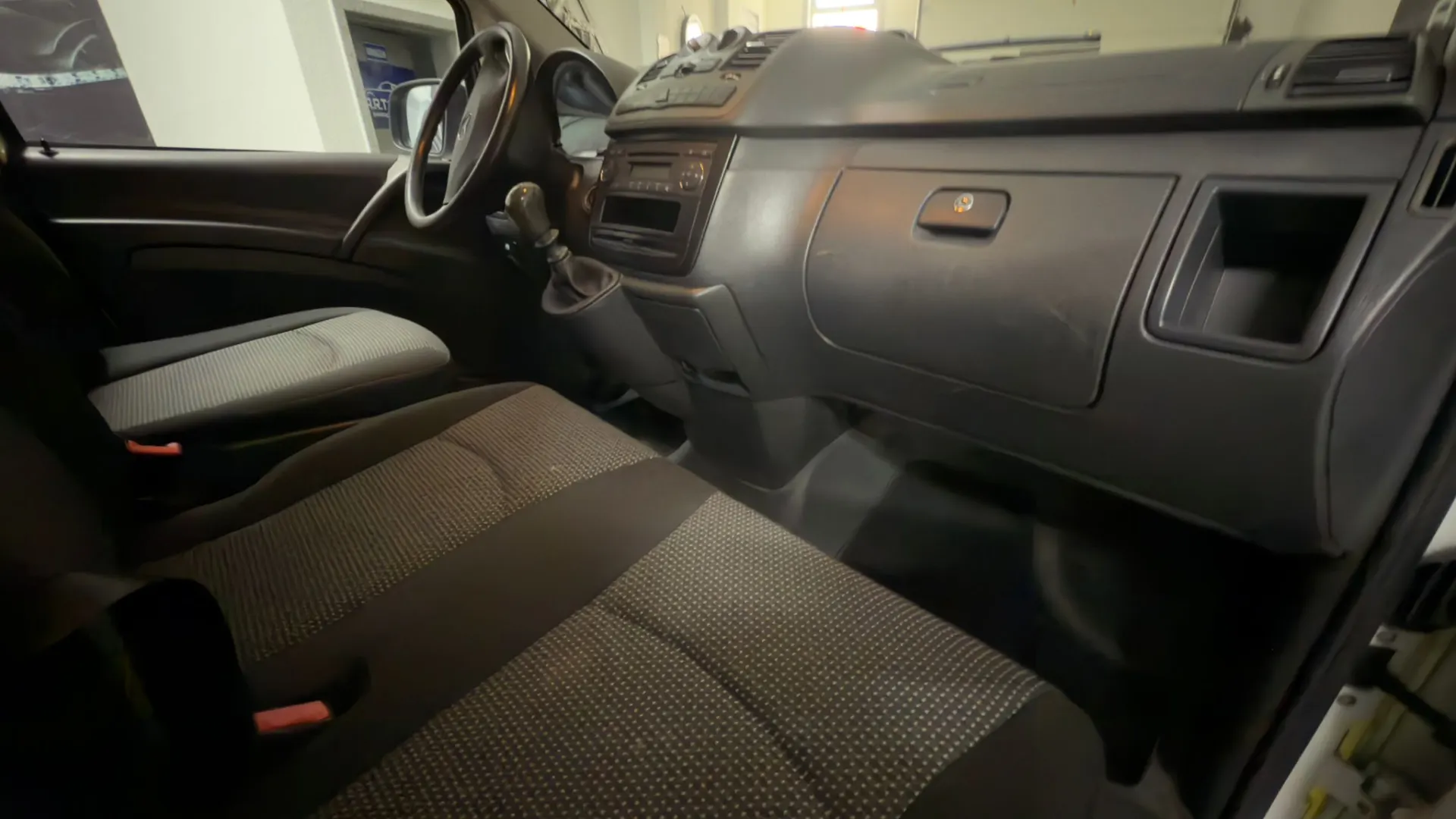 Mercedes-Benz Vito 113 cdi 6