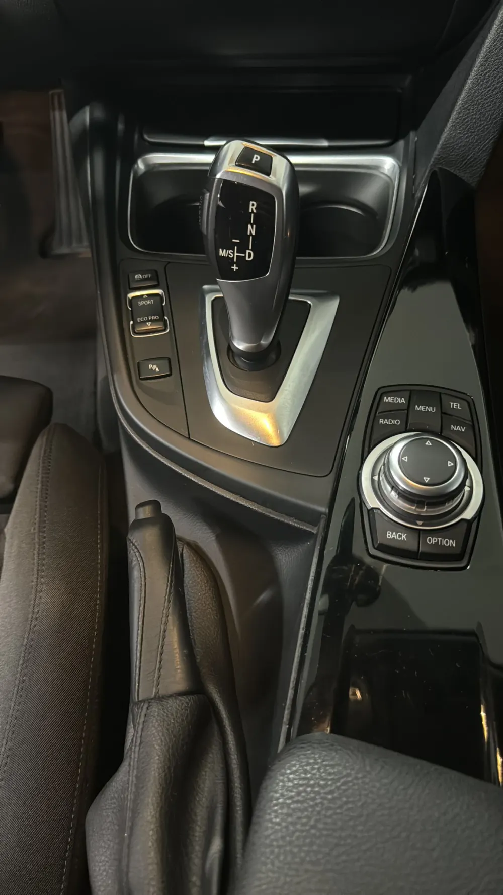 BMW 320 d Touring Auto Line Sport 12