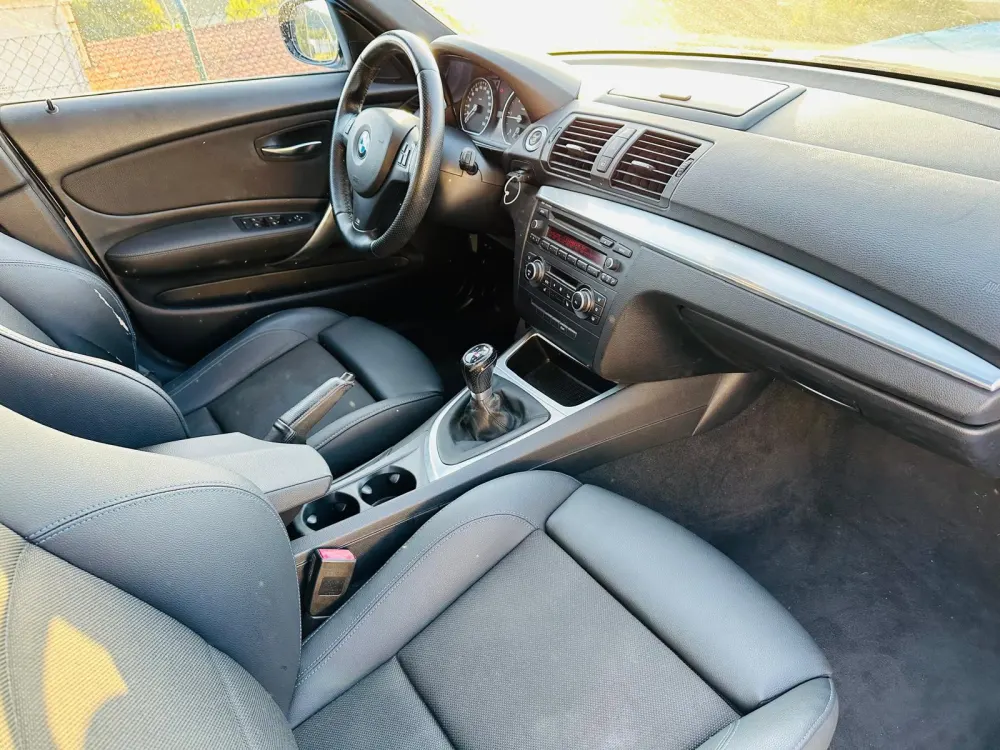 BMW 120 120d pack m 12