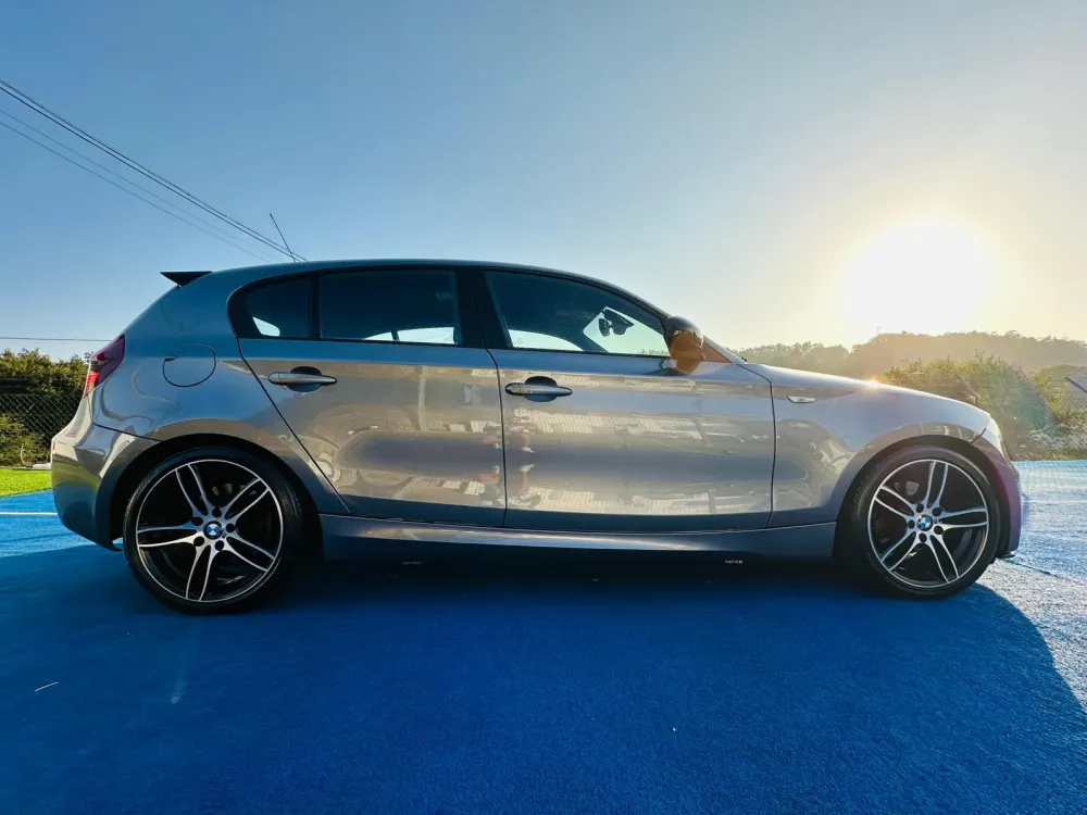 BMW 120 120d pack m 21