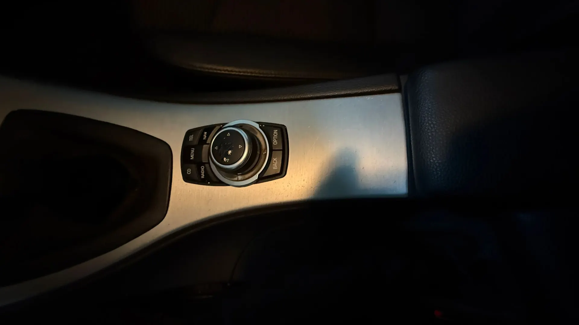 BMW 318 d Touring 21