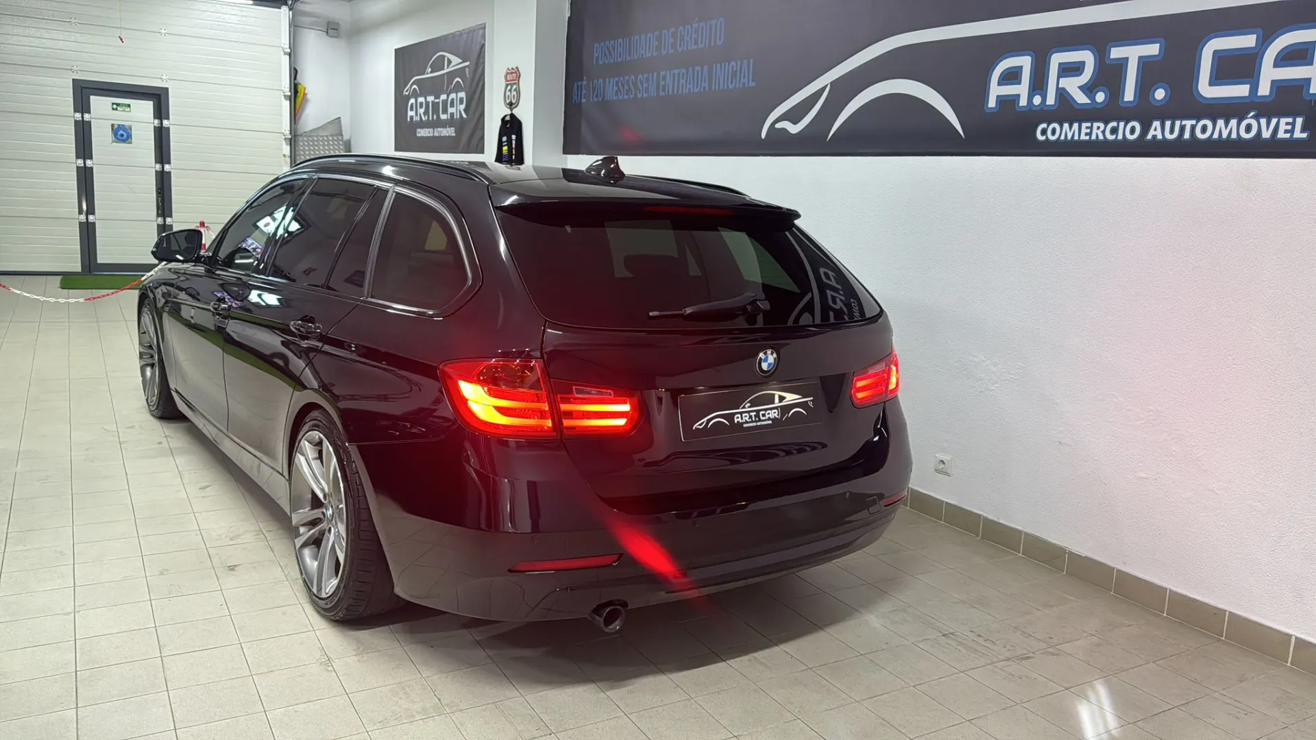 BMW 320 d Touring Auto Line Sport 19