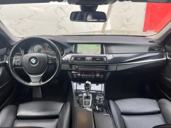 BMW 520 d Line Luxury Auto 5