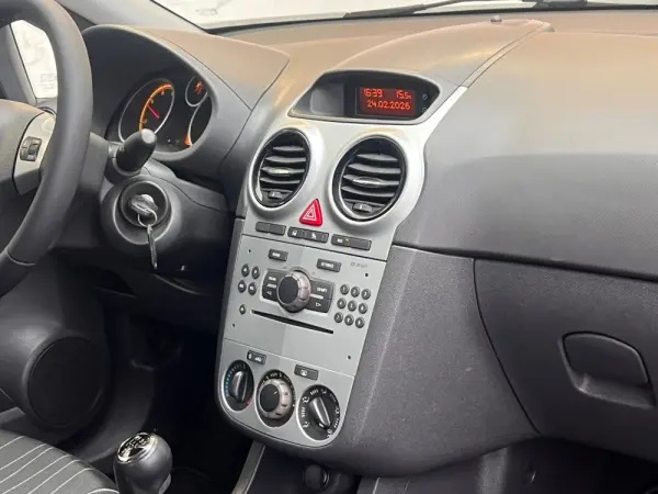 Opel Corsa 1.3 CDTI Go! 95g 15