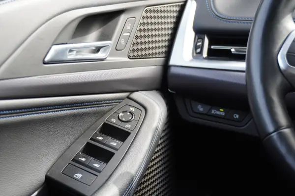 BMW 218 Active Tourer i Pack Desportivo M Auto 18