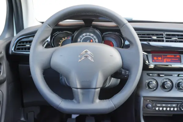 Citroën C3 1.4 Seduction 8