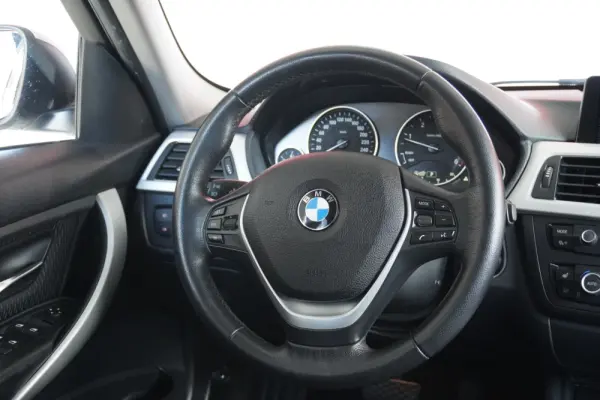 BMW 320 d Aut. 7