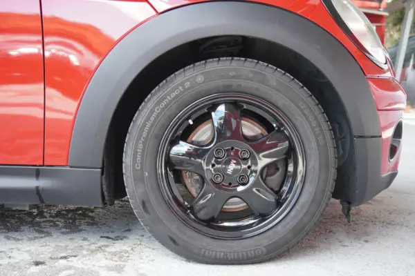 MINI 3 Portas Cooper D 18