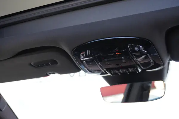 Maserati Grecale Folgore 22