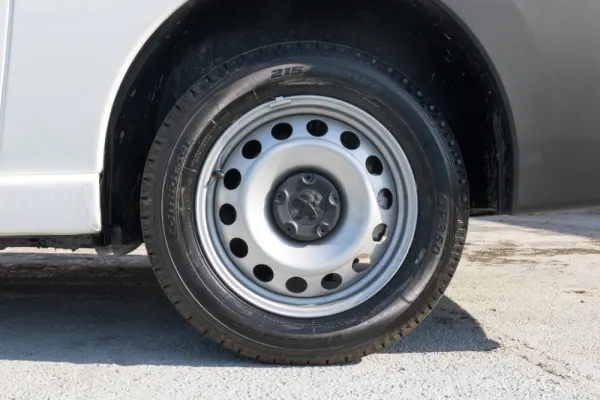 Peugeot Expert 1.6 HDi L1 Confort AC 12