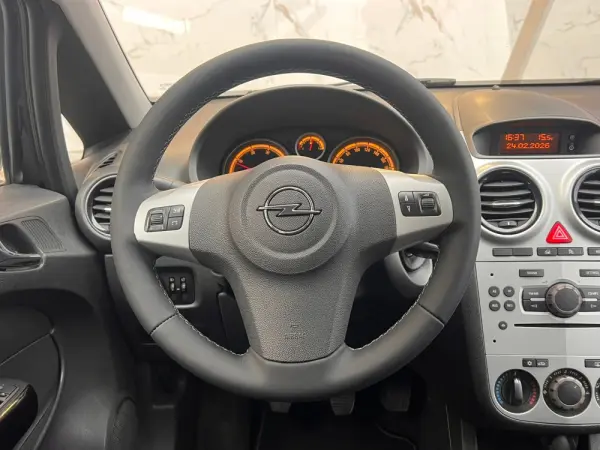 Opel Corsa 1.3 CDTI Go! 95g 10