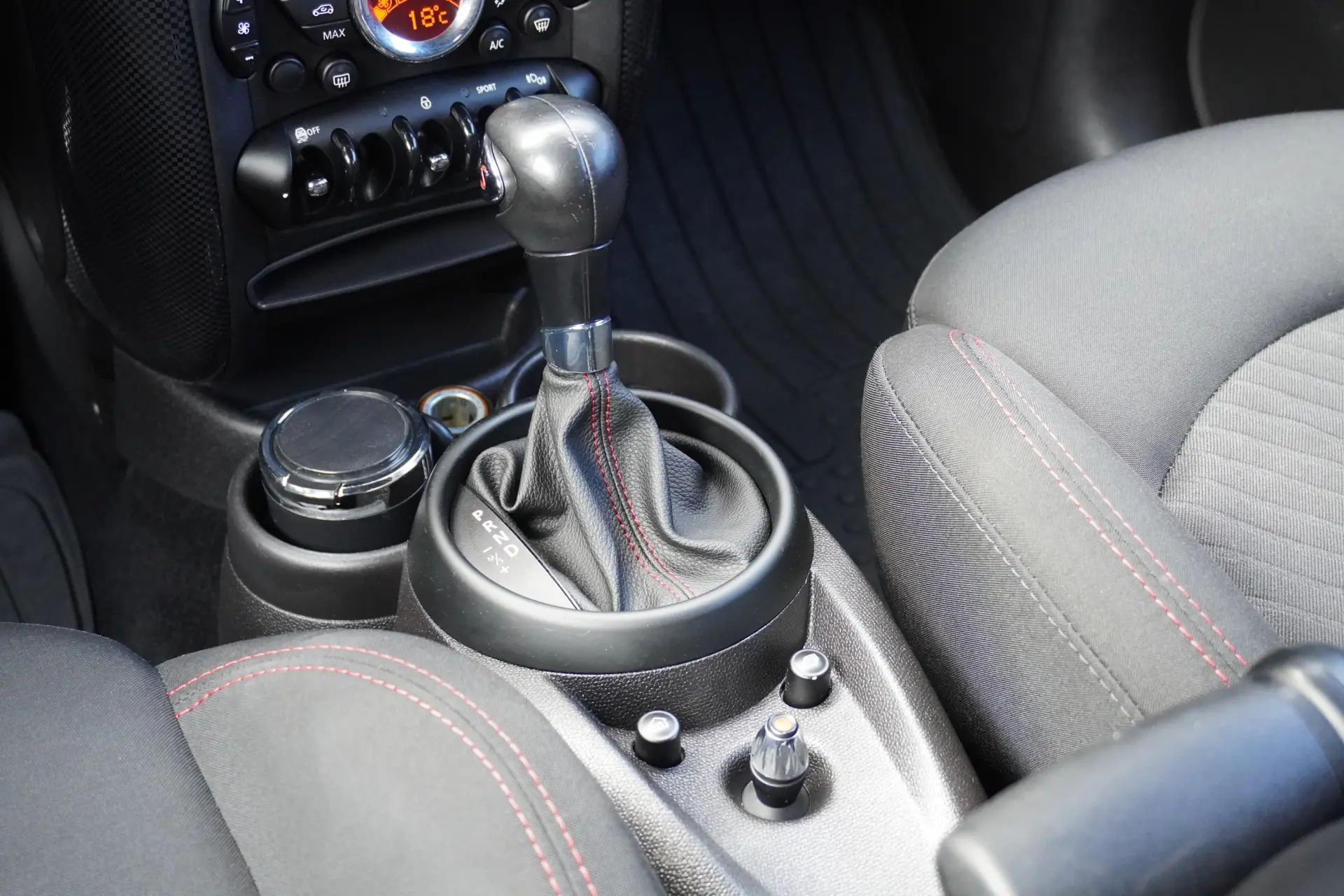 MINI Coupé Cooper SD Auto 14