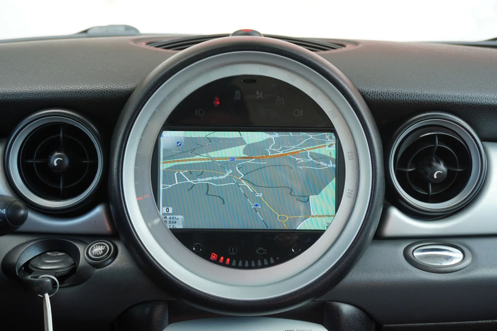 MINI 3 Portas Cooper D 11