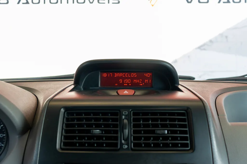 Peugeot Expert 1.6 HDi L1 Confort AC 9