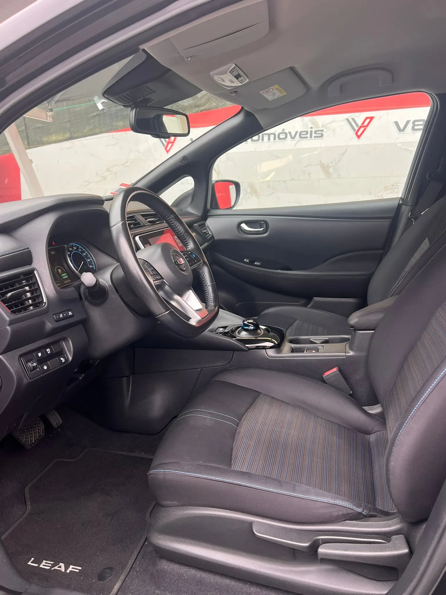 Nissan Leaf N-Connecta Full Led 12