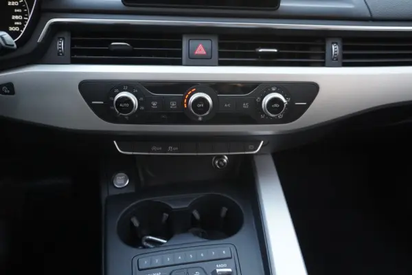 Audi A4 Avant 35 TDI S tronic 16