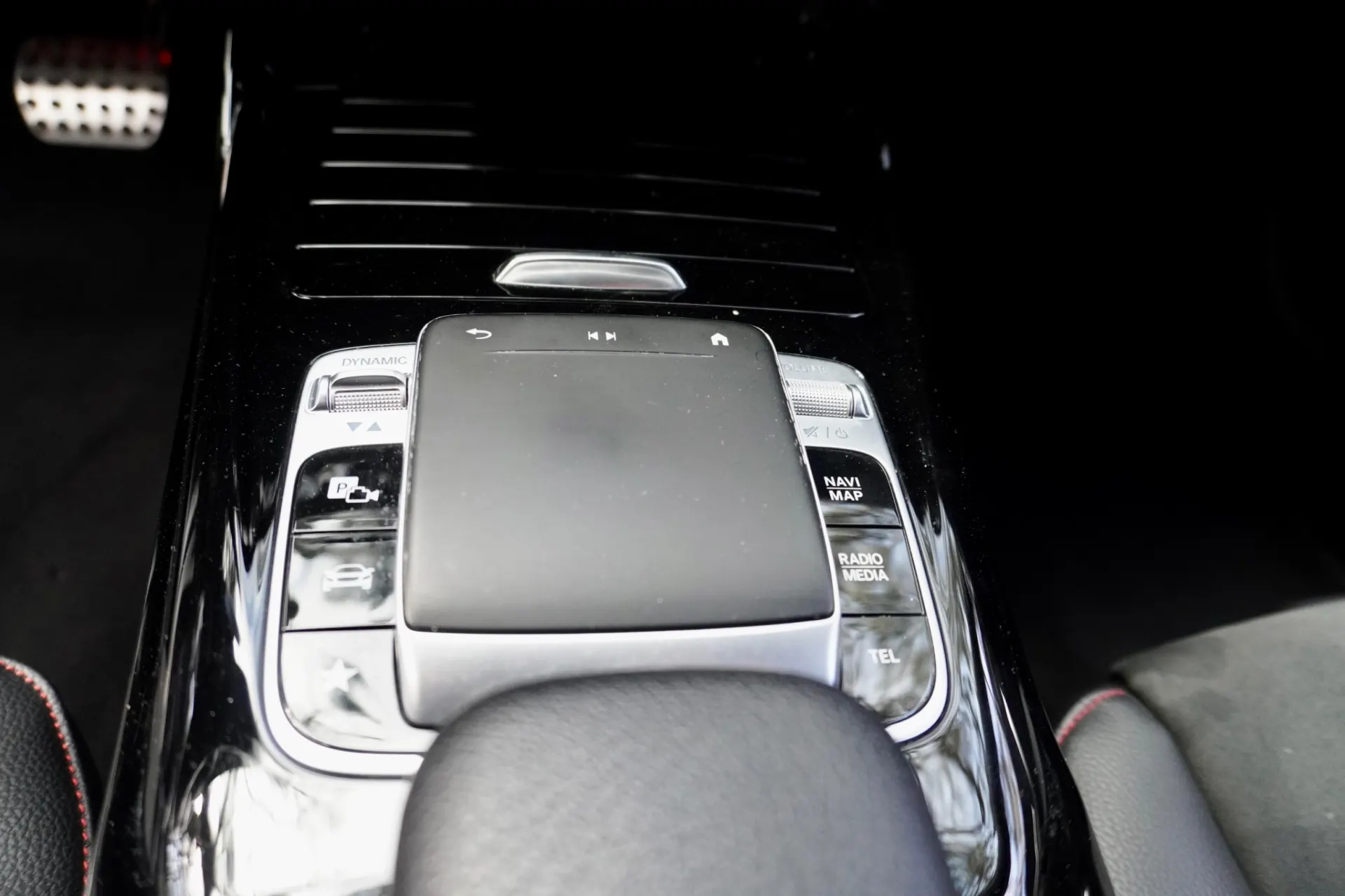 Mercedes-Benz A 35 AMG 4Matic 20