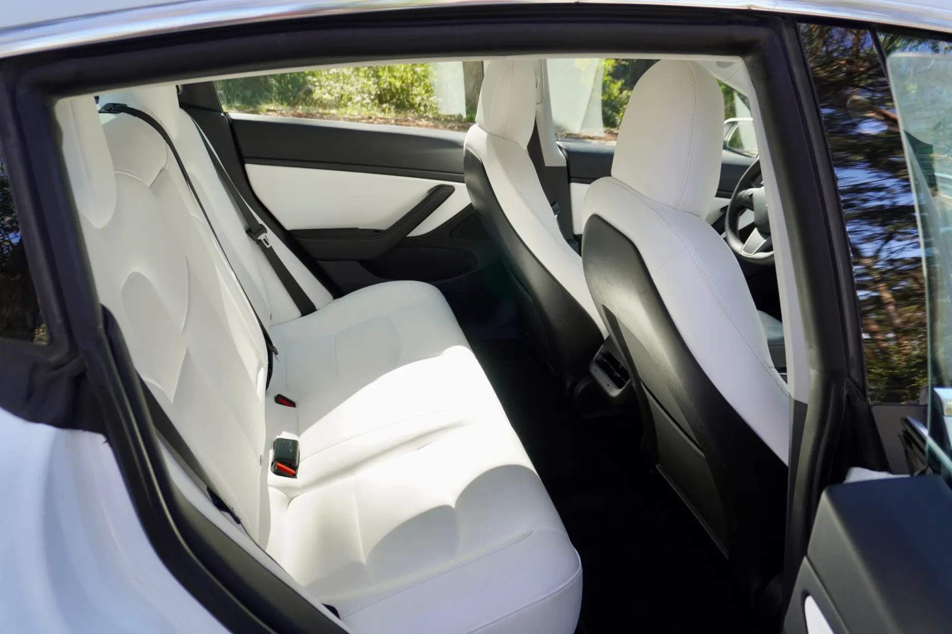 Tesla Model 3 Performance Dual Motor AWD 11