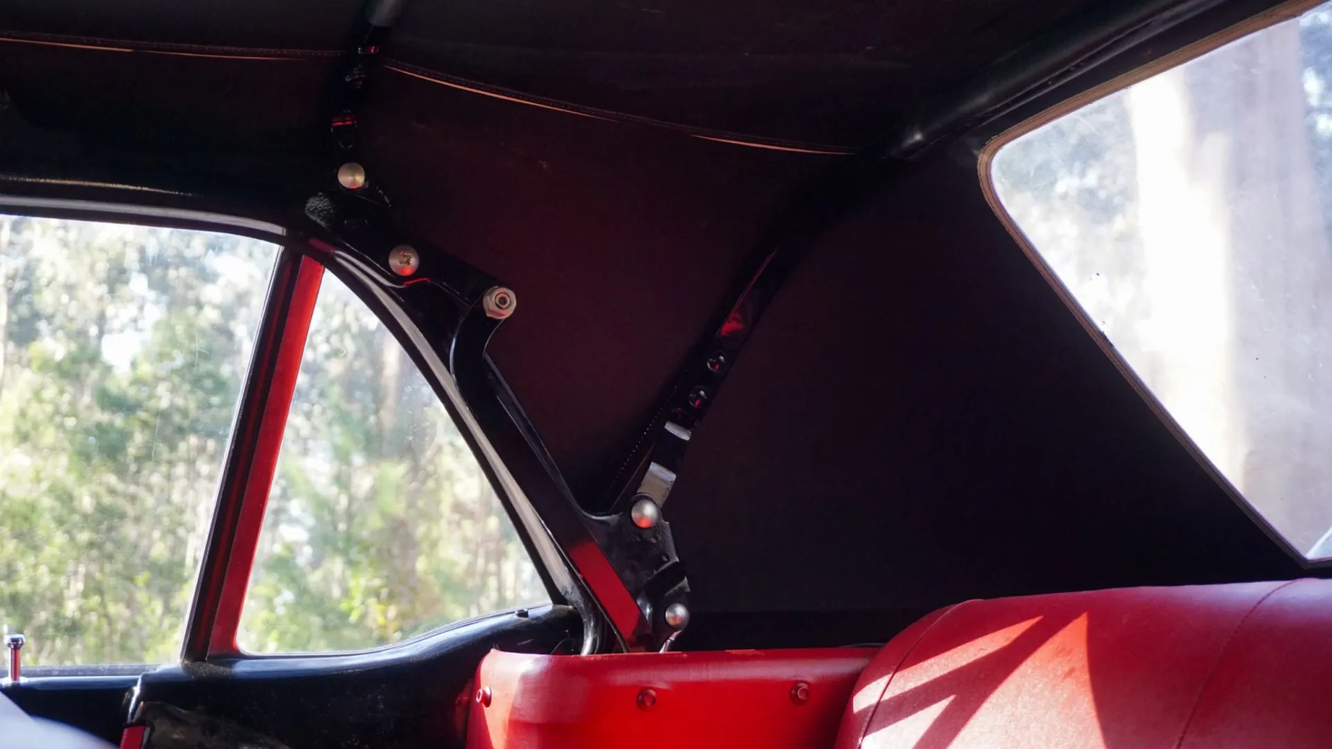 Ford Mustang Cabrio 14