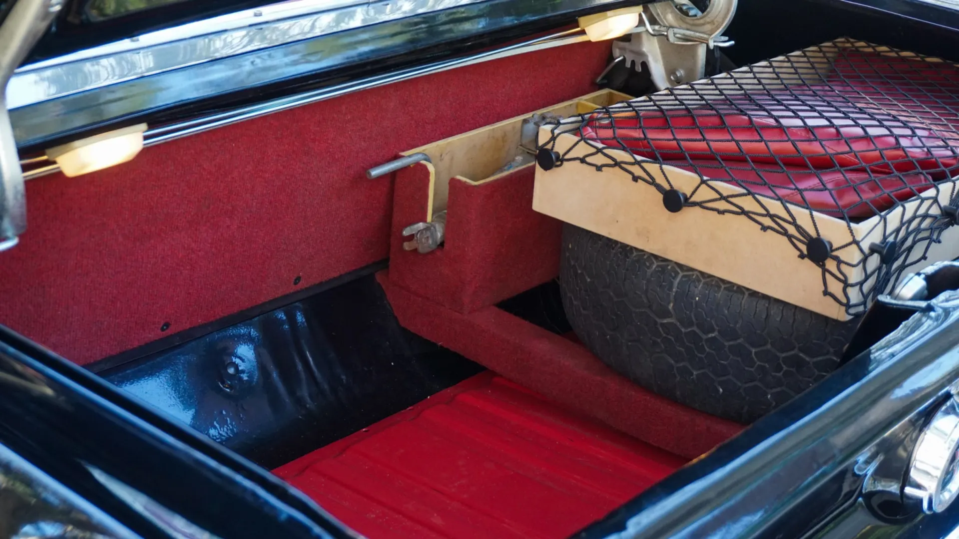 Ford Mustang Cabrio 18