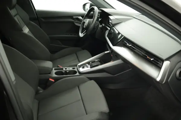 Audi A3 Sportback 40 TFSIe Advanced 6