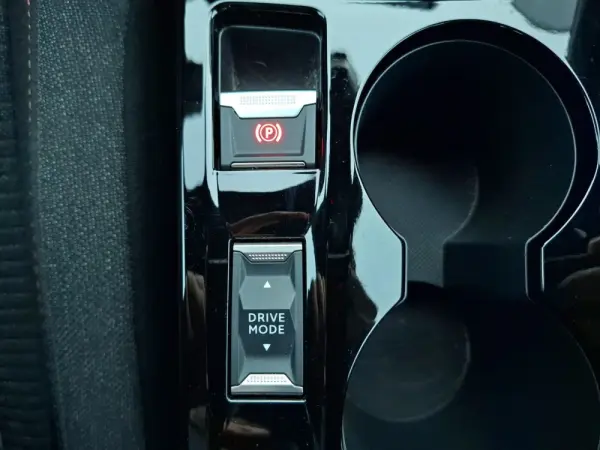 Peugeot 2008 Style 13