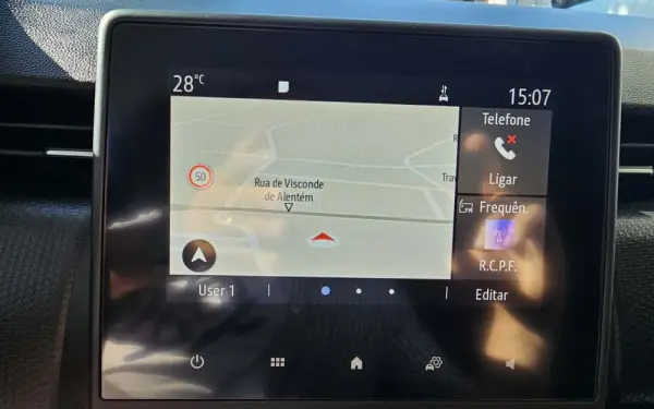 Renault Clio 1.0 TCe Intens 11