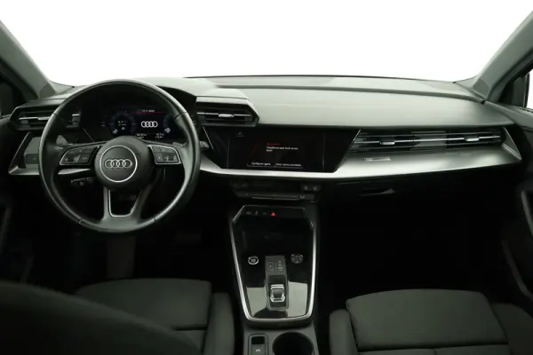 Audi A3 Sportback 40 TFSIe Advanced 8