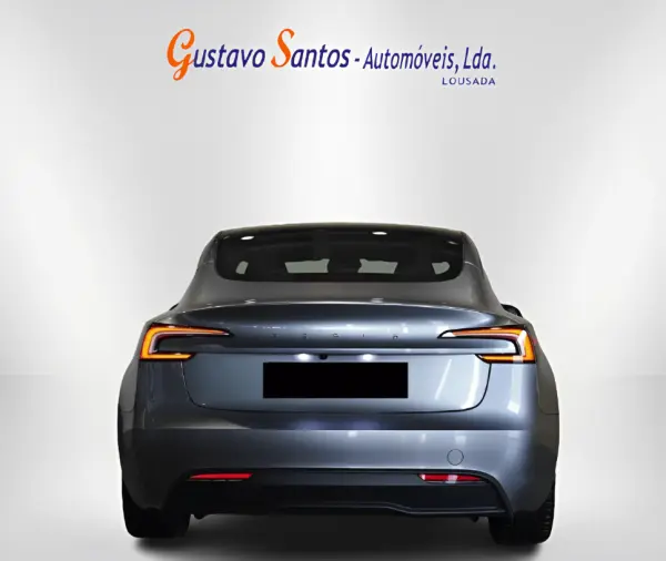 Tesla Model 3 Tração Traseira 2