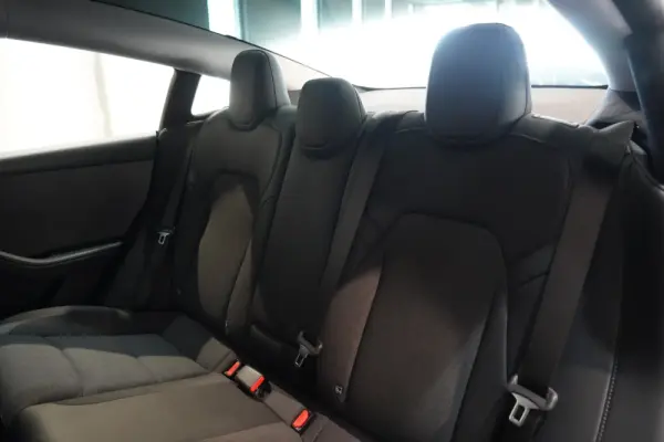 Tesla Model 3 Tração Traseira 13