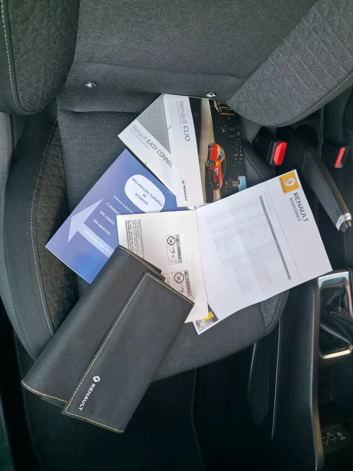 Renault Clio 1.0 TCe Intens 7