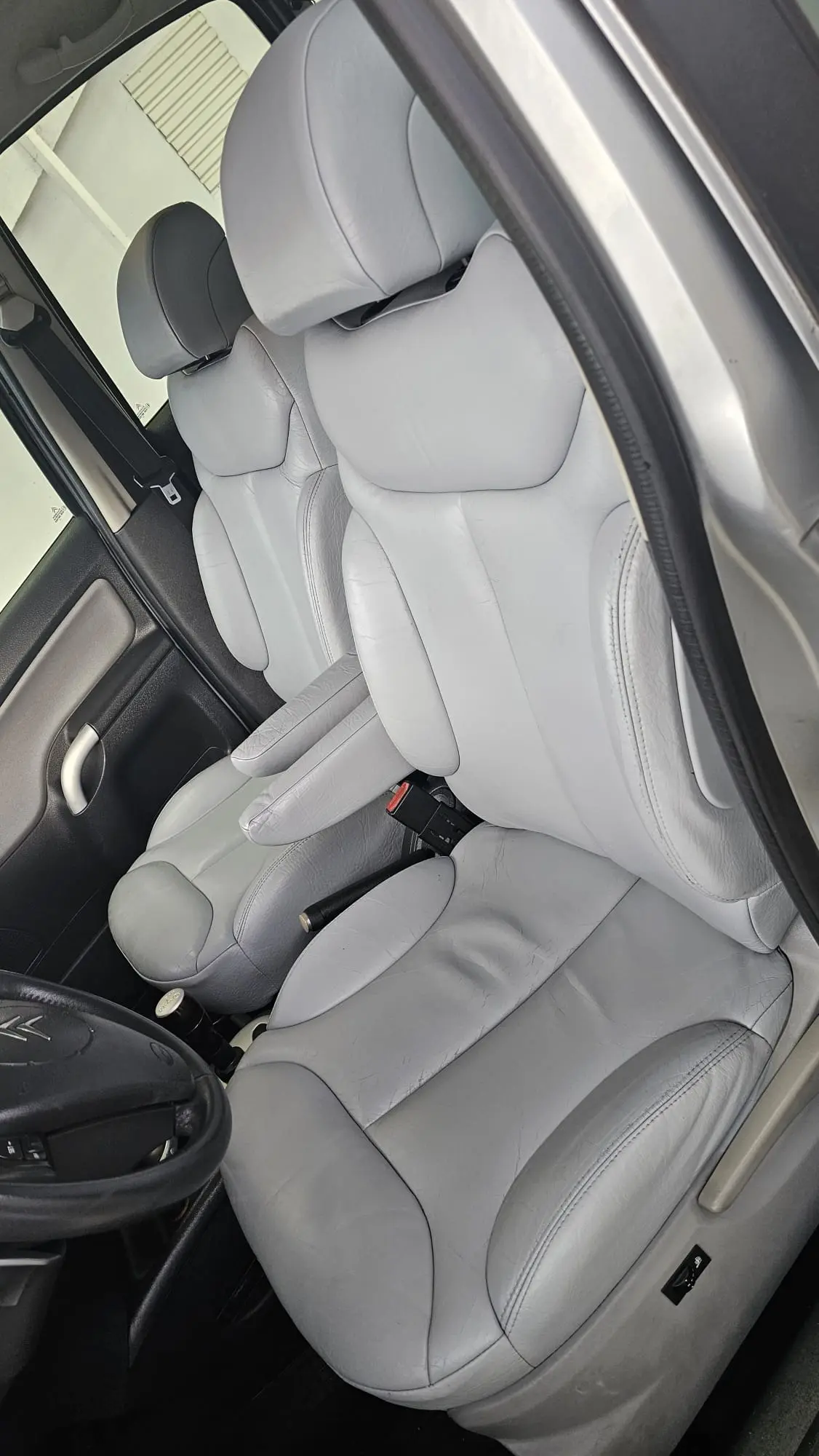 Citroën C3 1.6 16V Exclusive Aut. 6