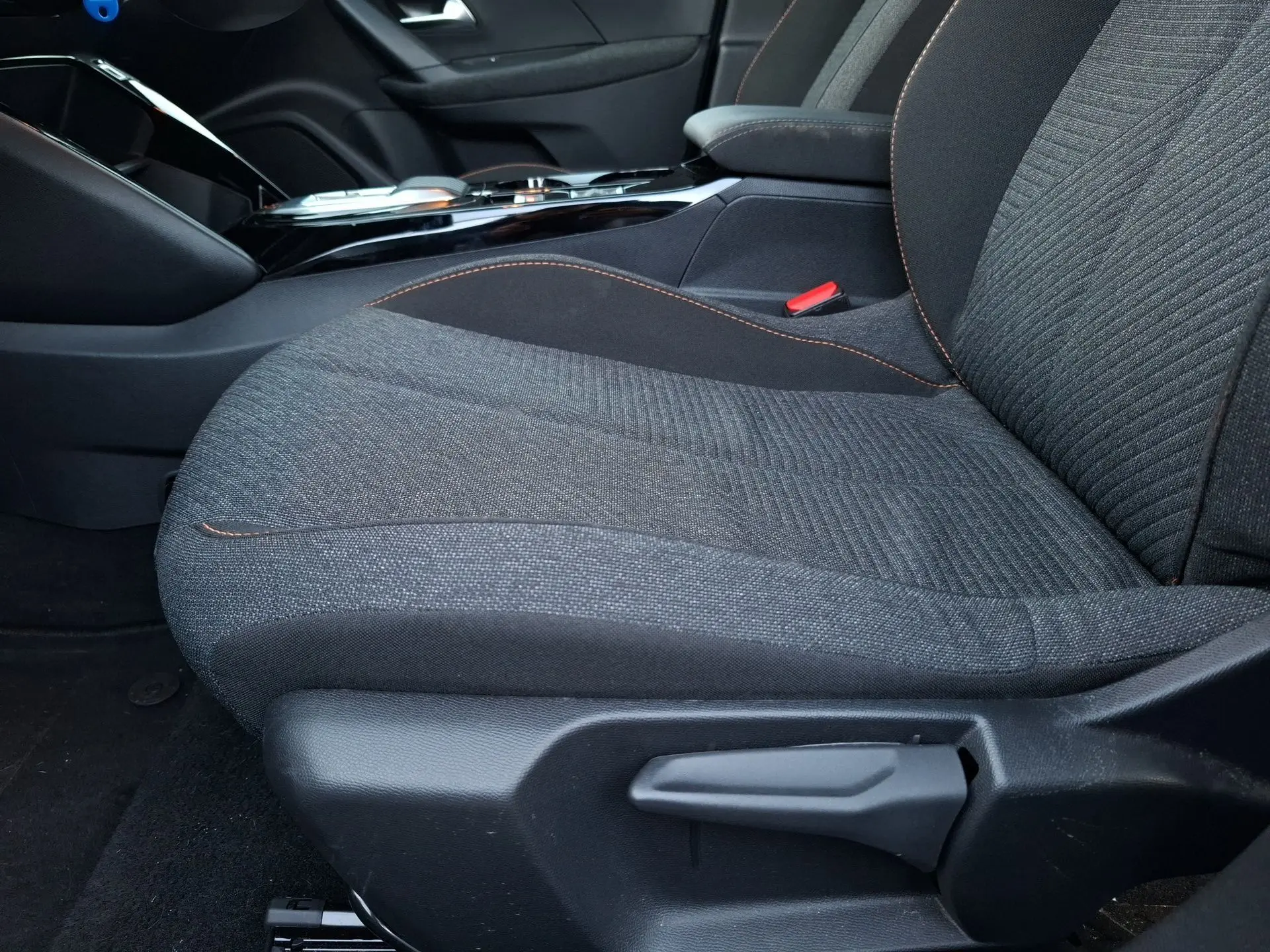 Peugeot 2008 Style 8