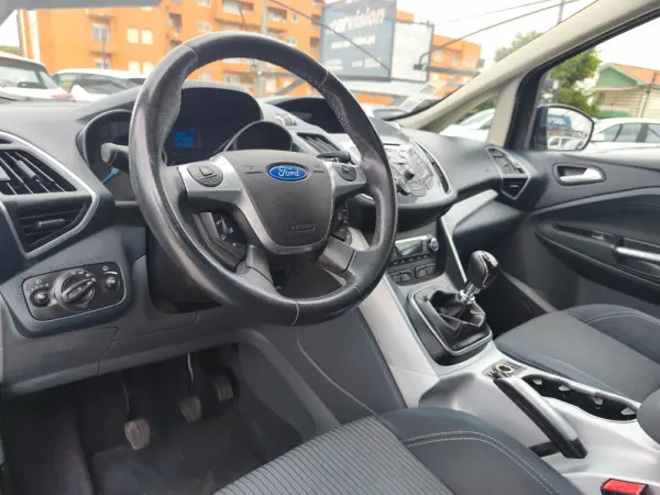 Ford Grand C-Max 1.6 TDCi Titanium 7