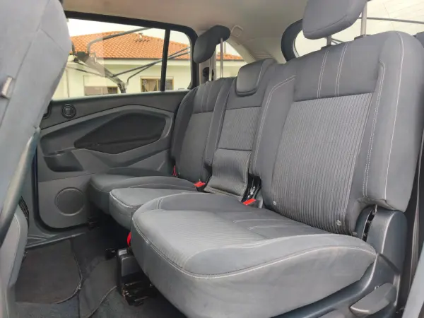 Ford Grand C-Max 1.6 TDCi Titanium 14