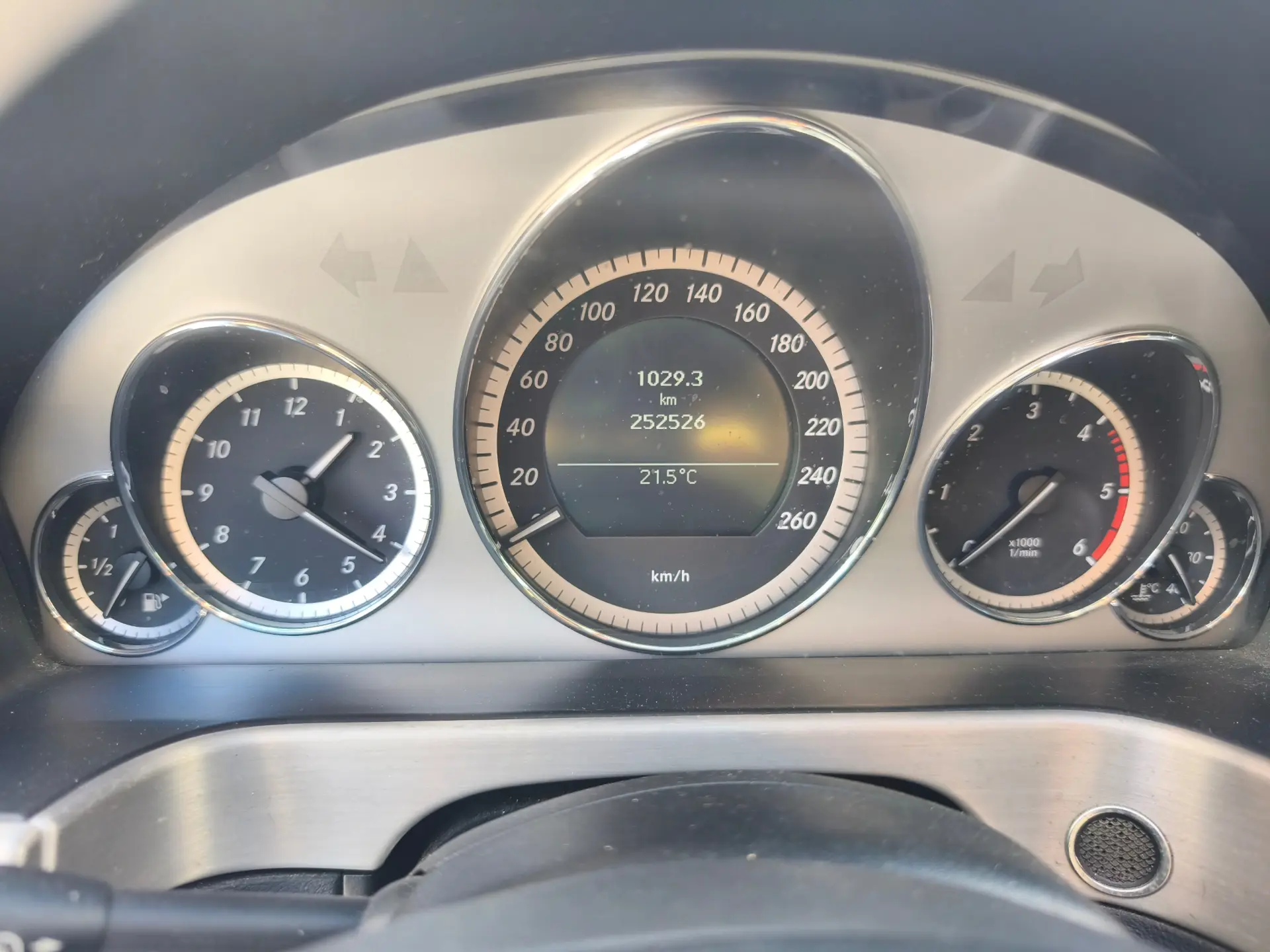 Mercedes-Benz E 250 CDi Avantgarde BlueEfficiency 7