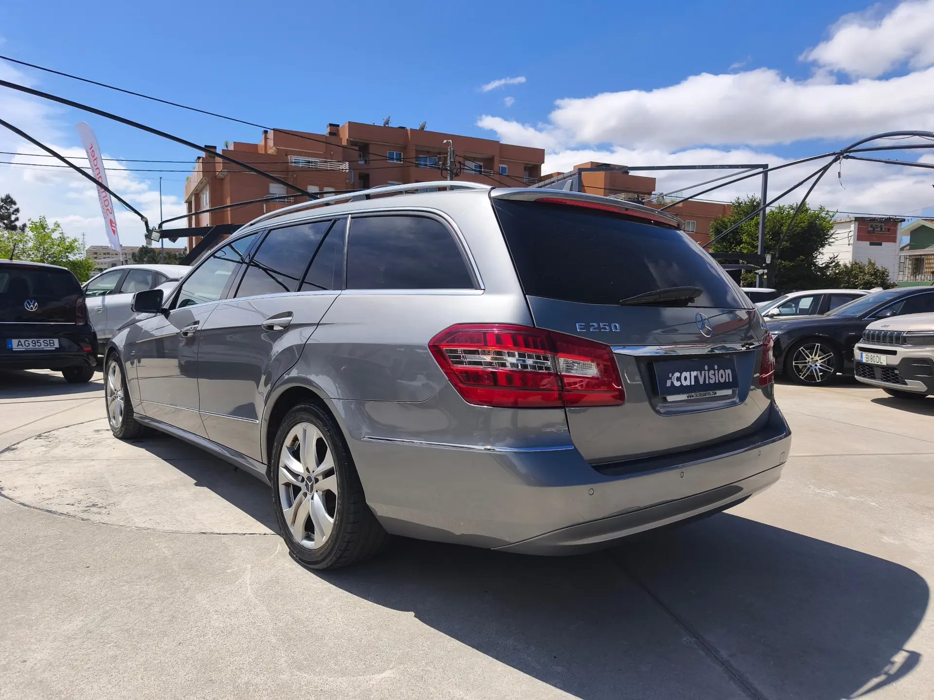 Mercedes-Benz E 250 CDi Avantgarde BlueEfficiency 3