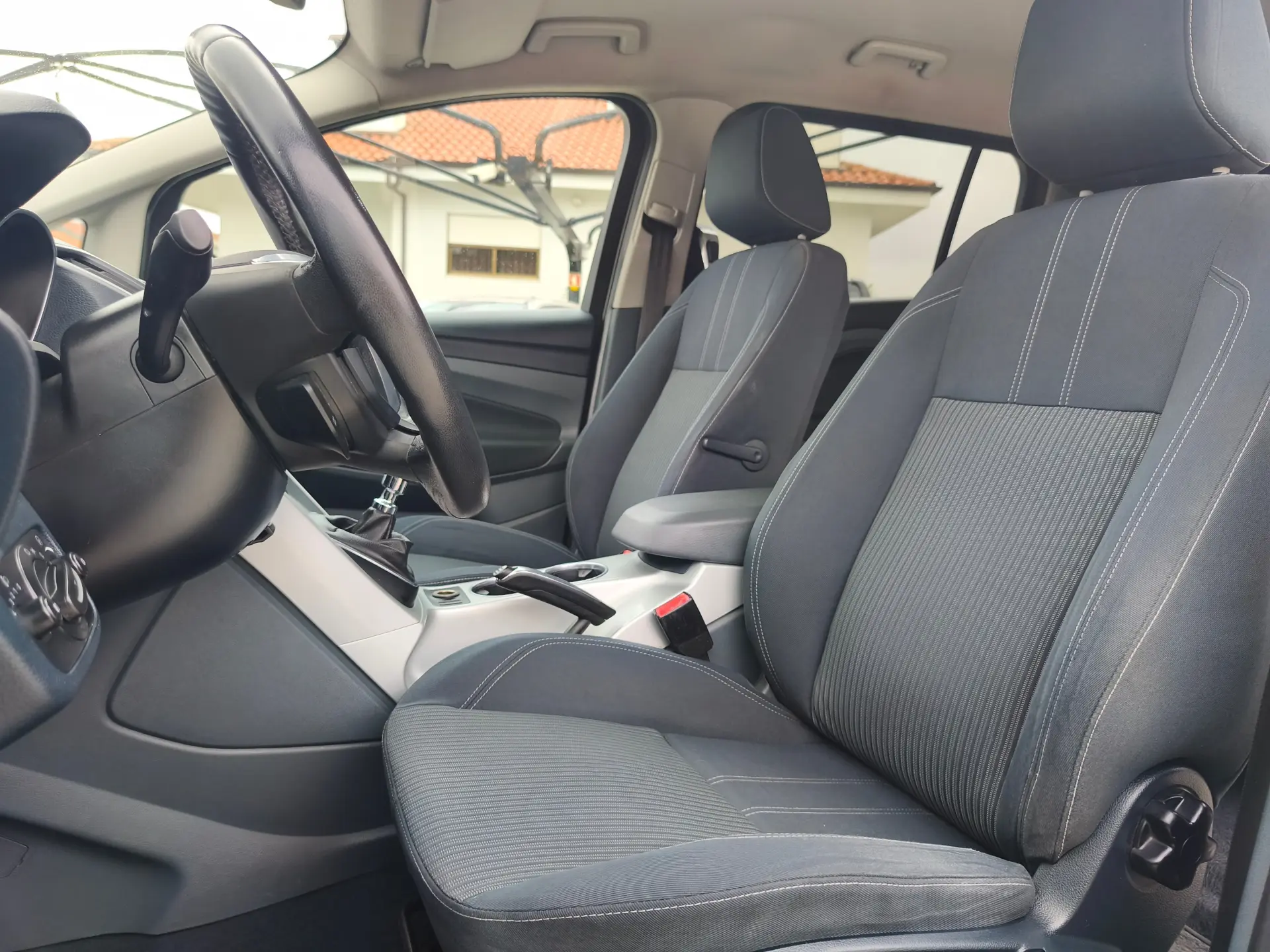 Ford Grand C-Max 1.6 TDCi Titanium 13