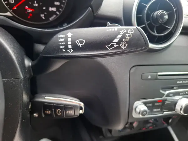 Audi A1 Sportback 1.0 TFSI 9