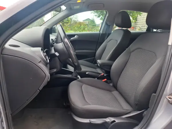 Audi A1 Sportback 1.0 TFSI 12