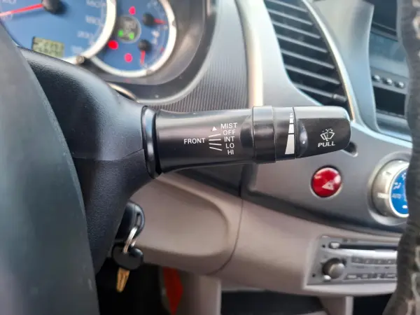 Mitsubishi L200 2.5 DI-D CD Intense 4WD 9