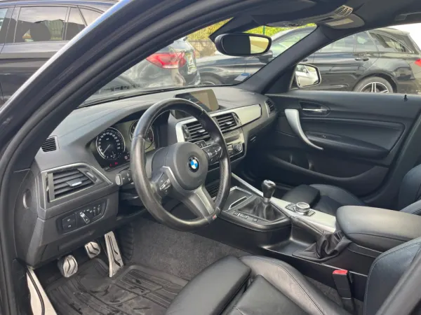 BMW 118 d Pack M Shadow 4