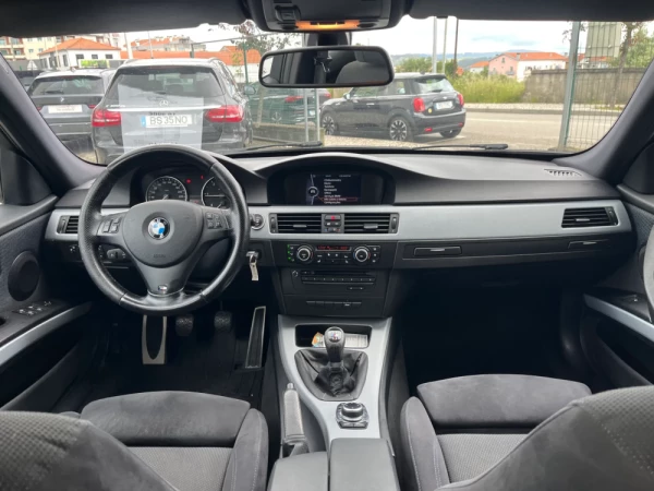 BMW 318 d Touring Pack M 16