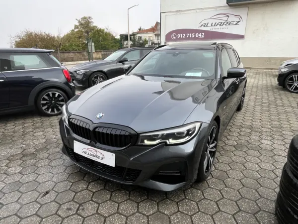 BMW 320 d Touring Pack M Auto 2