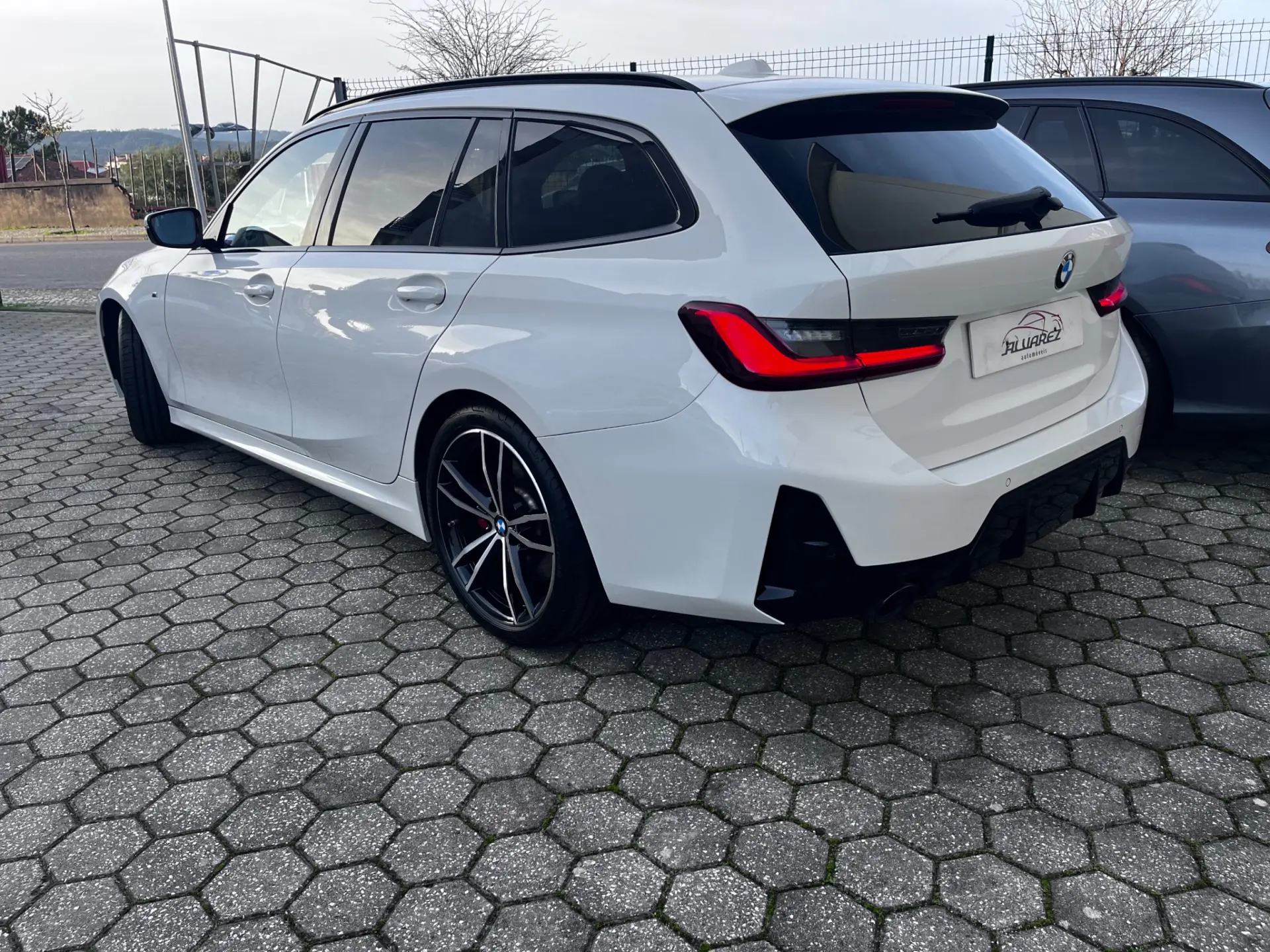 BMW 320 d Aut. Edition M Sport Shadow 3