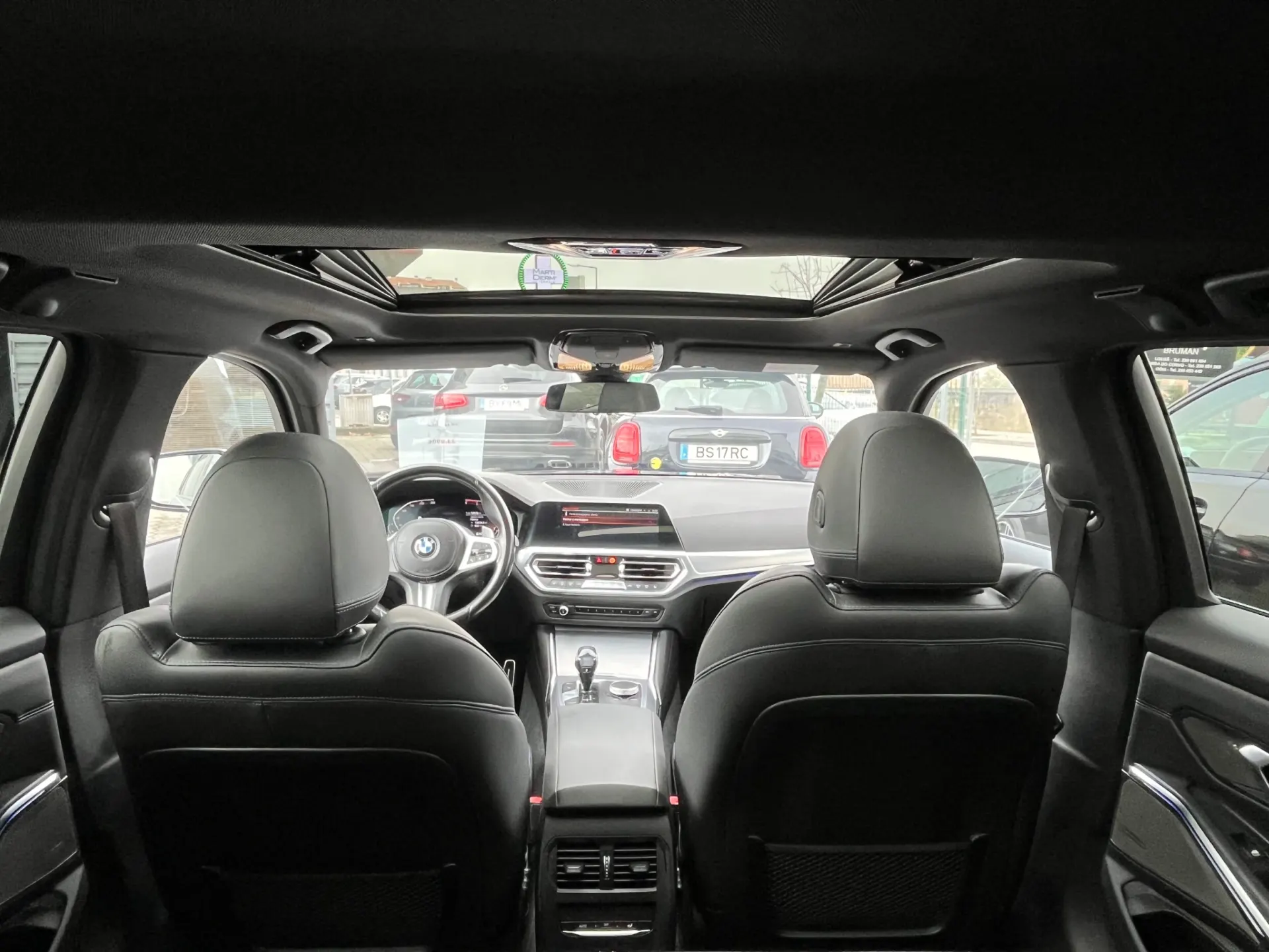 BMW 320 d Touring Pack M Auto 3