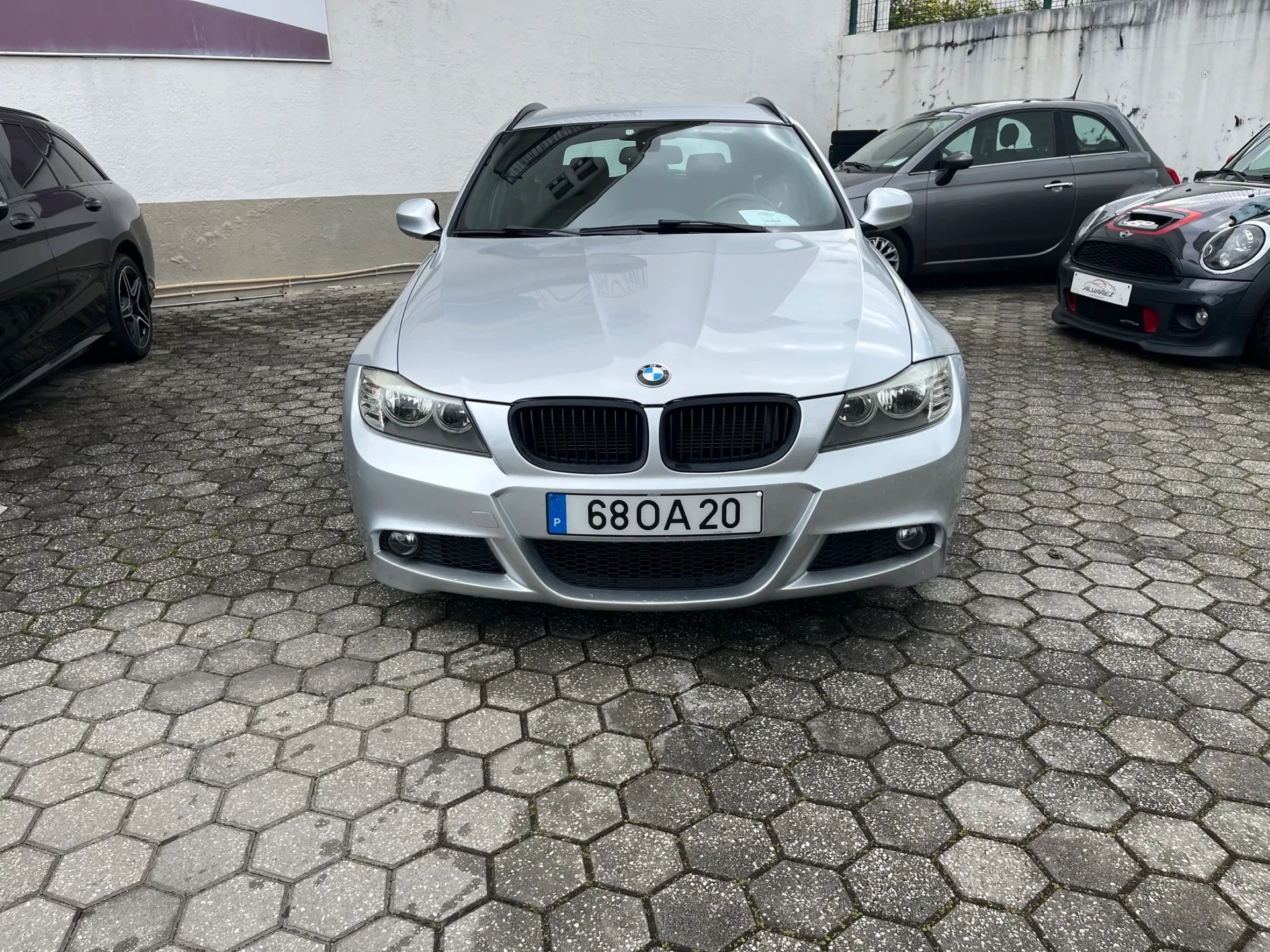 BMW 318 d Touring Pack M 11