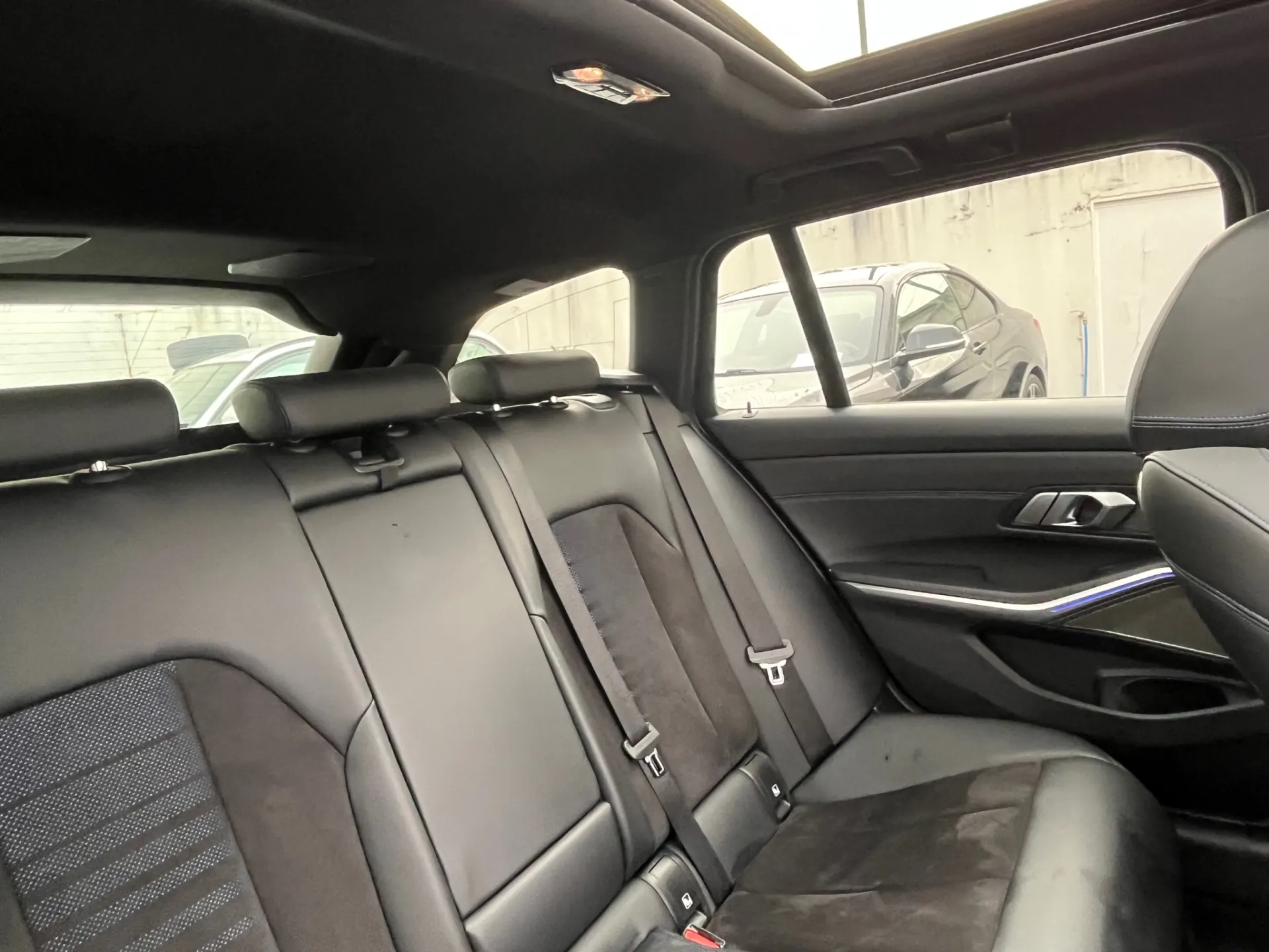 BMW 320 d Touring Pack M Auto 21