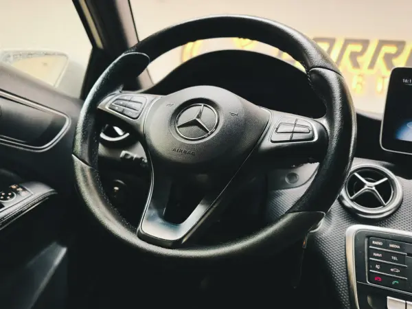 Mercedes-Benz A 160 d 12